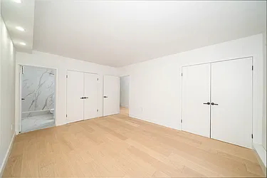 Sold by Bizzarro Agency