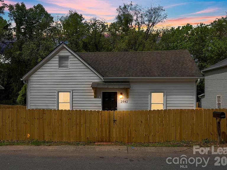 2942 Reid Ave — Photo 25