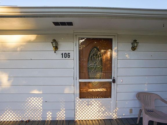 4th image of 106 N Leonard St