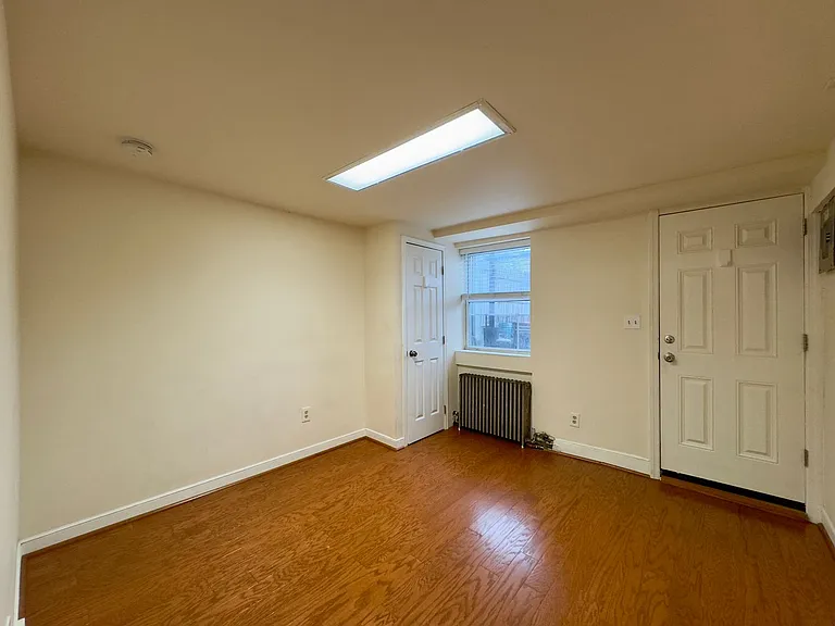 2811 N Calvert St — Photo 15