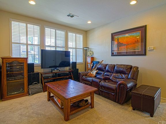 3rd image of 23347 Clearwater Ln
