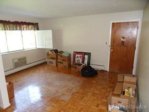 3rd image of 2217 Clawson Ave APT 111
