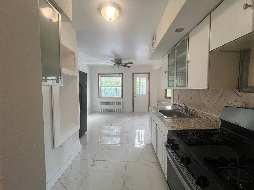 1st image of 1429 E 89th St #4