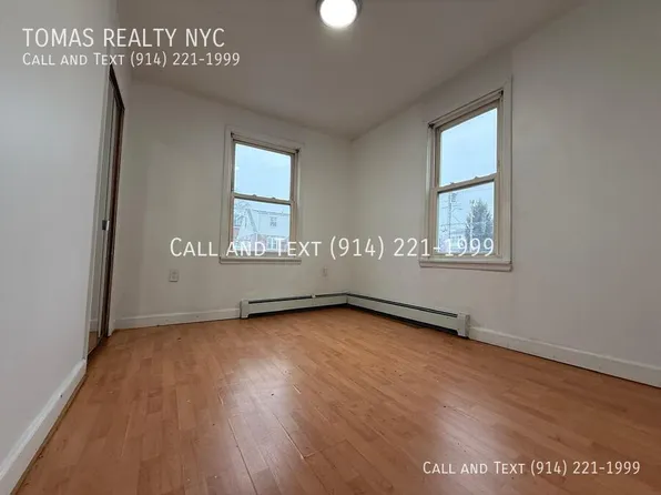 83 Maple Pl, Yonkers, NY 10704