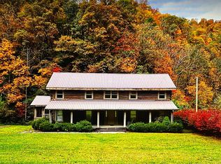68 Equestrian Ct, Hindman, KY 41822