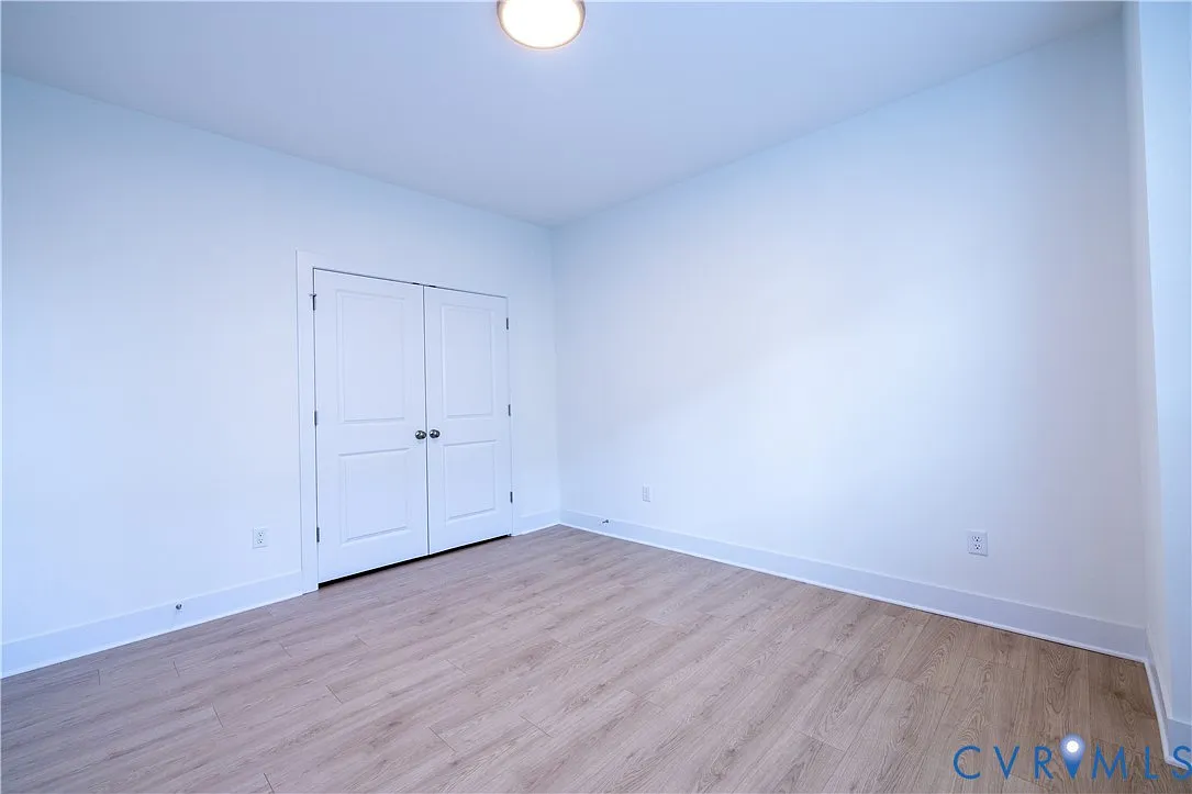 4 bed, 3.5 bath, 2438 sqft, $2,750 — Photo 4