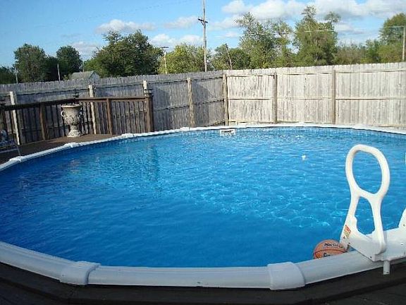 pool