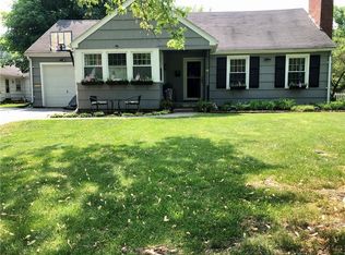 15 Lynnwood Dr, Rochester, NY 14618