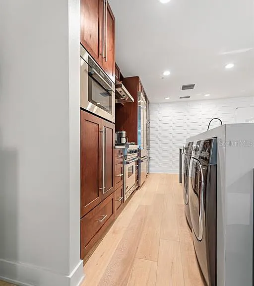 1120 E Kennedy Blvd #612 — Photo 11
