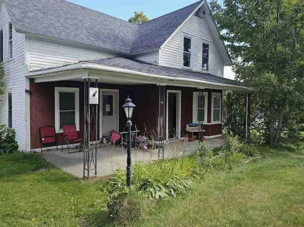 90 Emmons St, Dannemora, NY 12929