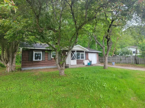 50 Patriots Drive, Littleton, NH 03561