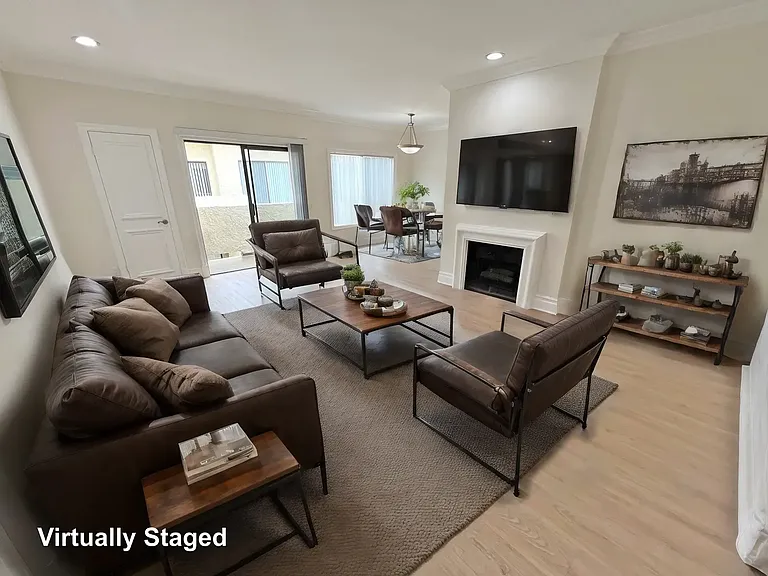 1940 Malcolm Ave #203 — Photo 2