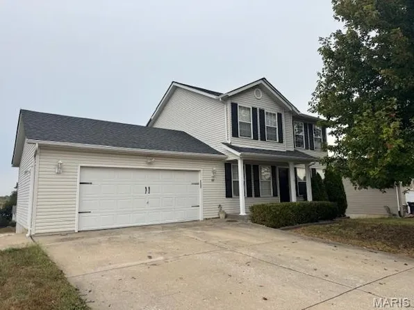 121 Fieldstone Dr, Troy, MO 63379