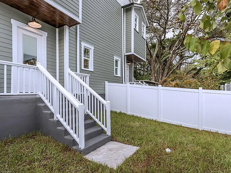 1408 E Curtis St #B — Photo 42
