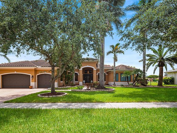 2nd image of 3972 SW 140TH Avenue