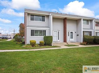 8 Quincy Cir #G, Dayton, NJ 08810