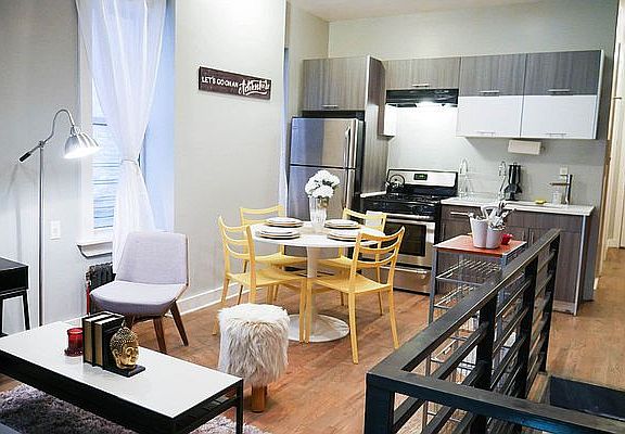 3rd image of 1804 Saint Johns Pl #4