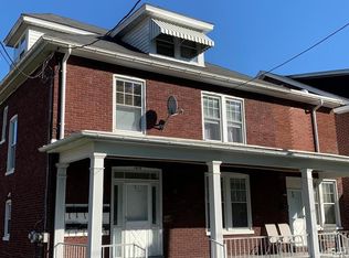 1516 Philadelphia Ave #B, Chambersburg, PA 17201