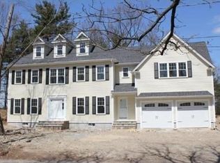 7 Wildwood Dr, Dedham, MA 02026