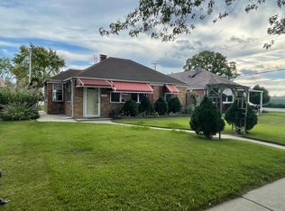 7941 W Barry Ave, Elmwood Park, IL 60707