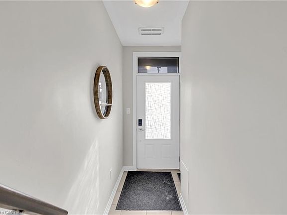 4th image of 155 Thomas Slee Dr #1F