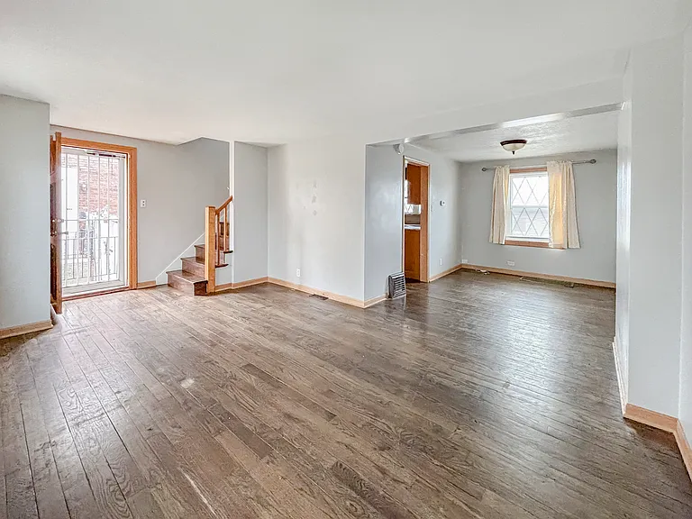 5156 W 63rd Pl — Photo 7