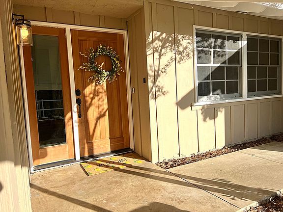 3rd image of 8717 Apple Tree Ln