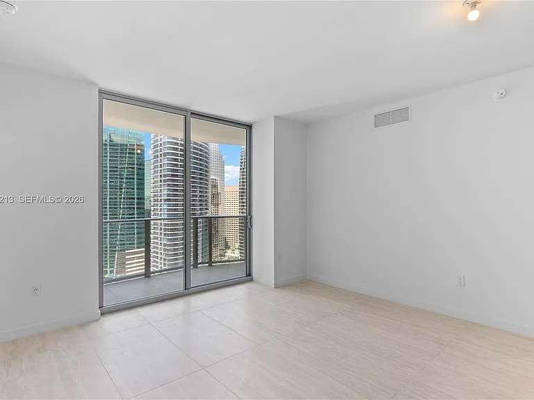 77 SE 5th St #3702 — Photo 24