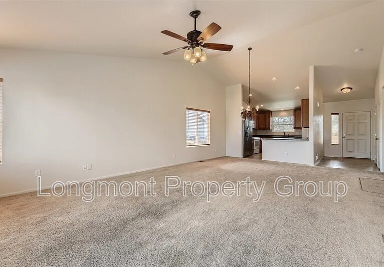 5735 Prairie Cir — Photo 5