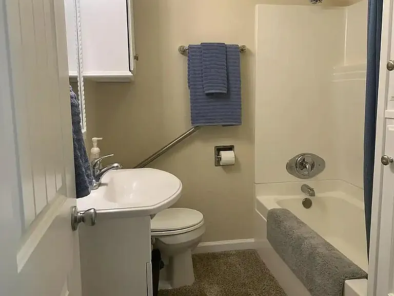 1806 Ramona Dr — Photo 12