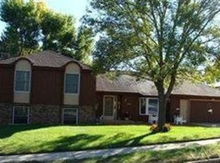 2704 S 9th Ave, Sioux Falls, SD 57105