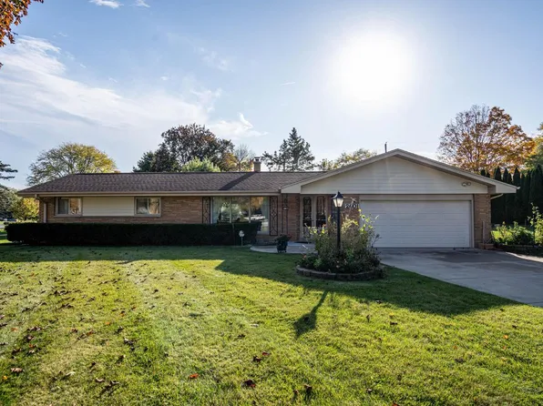 2601 West Green Tree ROAD, Glendale, WI 53209