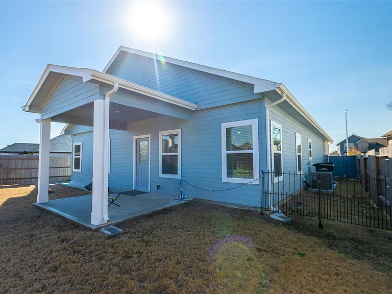 32422 Clouser Crawdad Ct — Photo 27