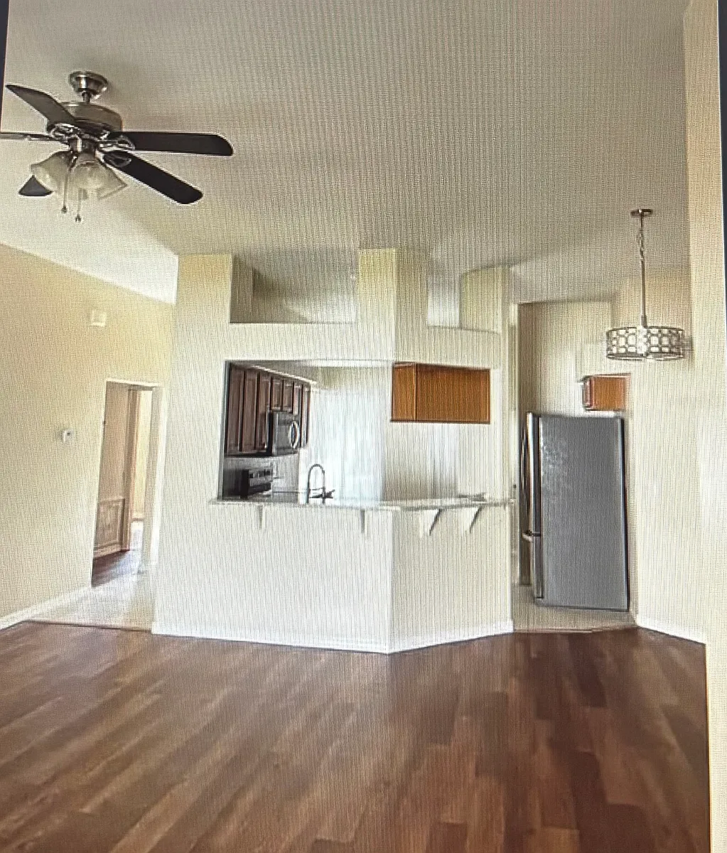 Building Photo - 3761 Hampton Hills Dr