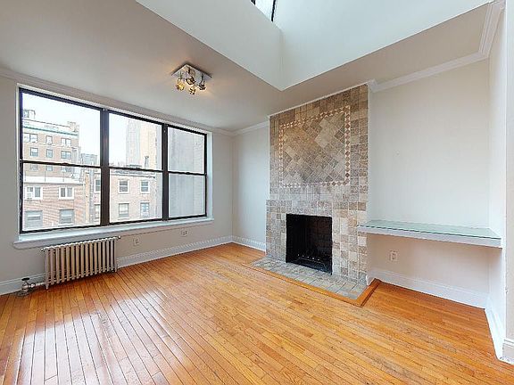 2nd image of 31 W 8th St APT 11