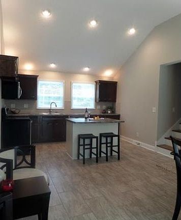 3rd image of 13503 E Silver Ln