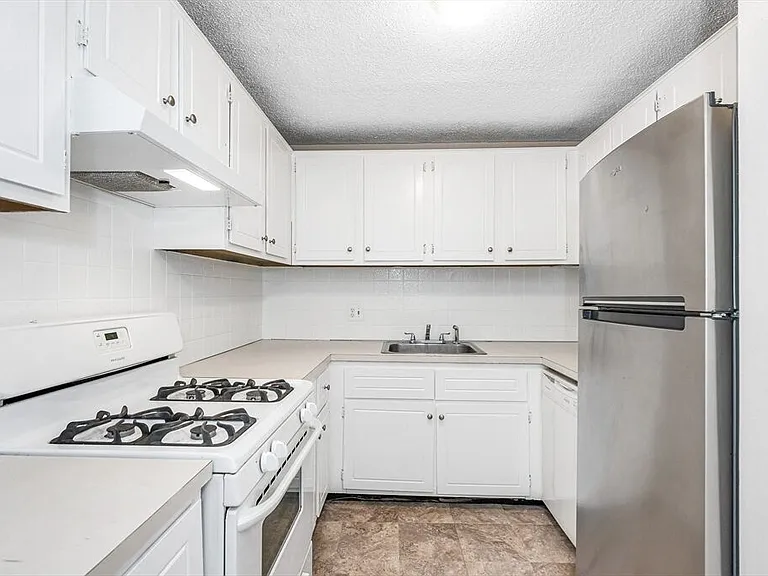 307 Pawtucket Blvd #13A — Photo 13