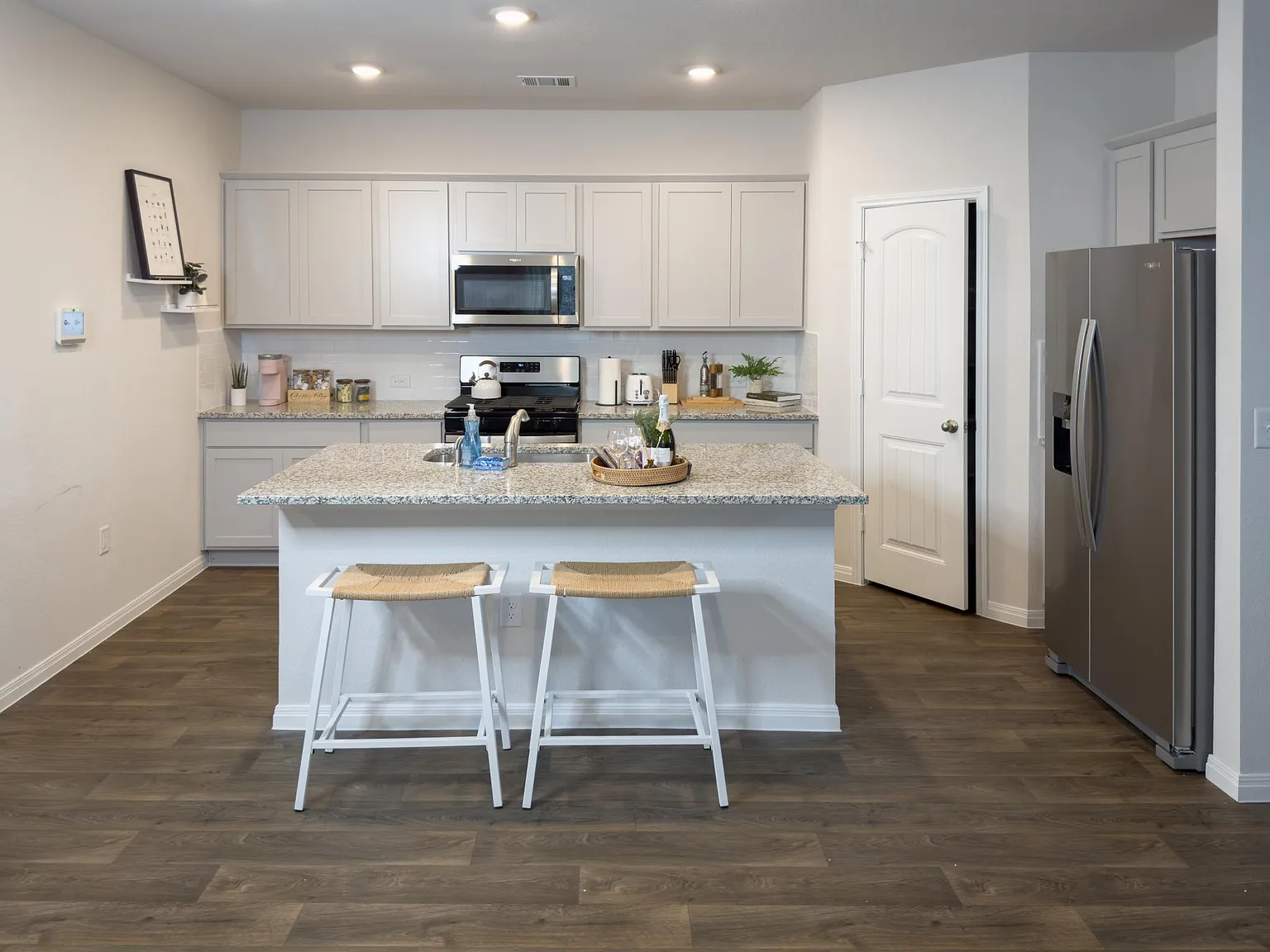 220 Brooklyn Dr — Photo 4