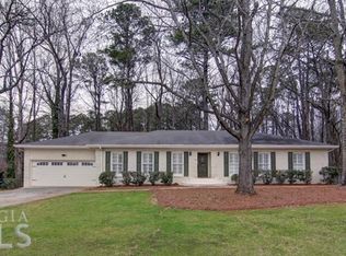 6 Meadow Ln, Covington, GA 30014