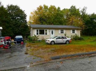 59 Woodcrest Dr, Griswold, CT 06351