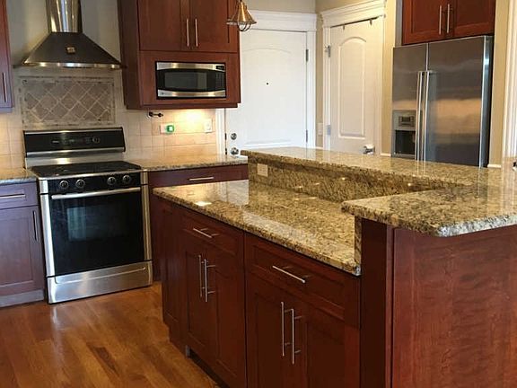 2nd image of 2904 W Belmont Ave Unit 0305