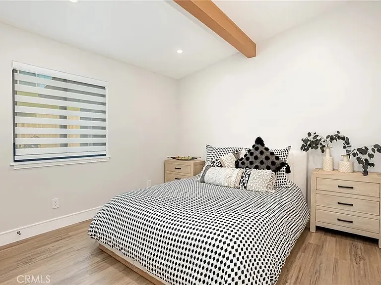 262 Barbara Ave — Photo 8