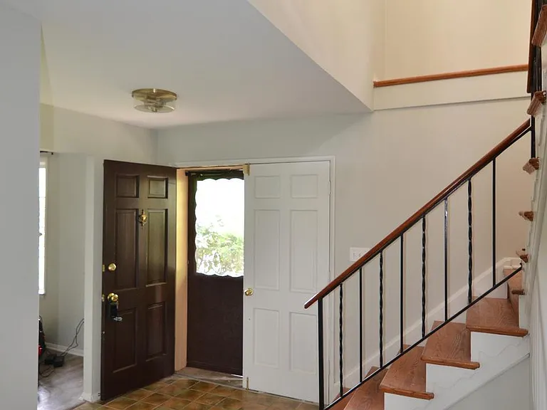 14011 Eagle Ct — Photo 5
