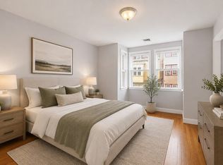 191 Lexington St FLOOR 1, Boston, MA 02128