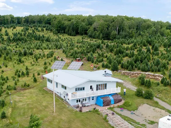 978 Todd Hill Road, Canaan, VT 05903