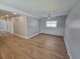 206 State St #1, Bangor, ME 04401