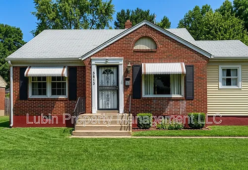 3818 Vernon Ave Photo 1