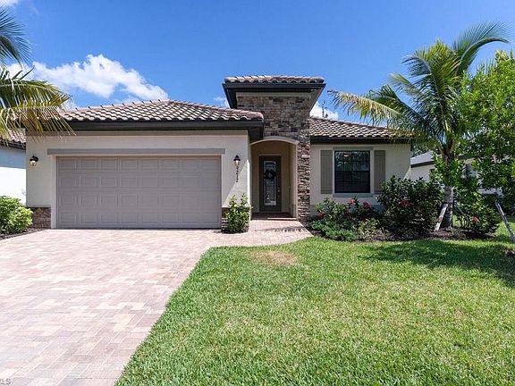 2nd image of 9212 Woodhurst Dr