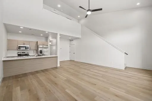 2 bed, 2.0 bath, $1,950 — Photo 3