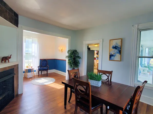 423 Hammond Street, Bangor, ME 04401